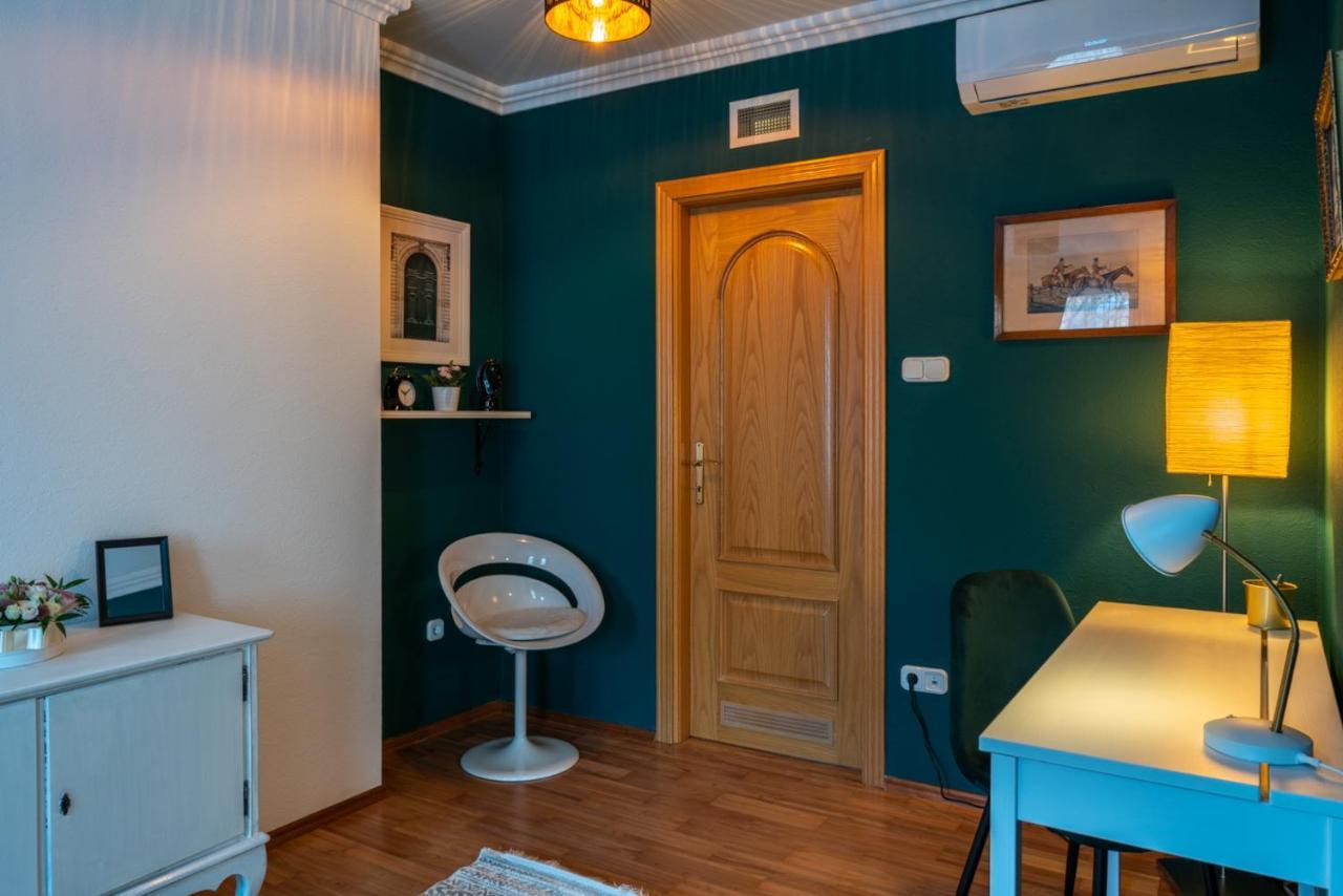 Apartament Romantic Secret Garden *