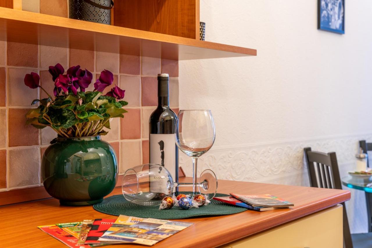 Apartament Romantic Secret Garden *
